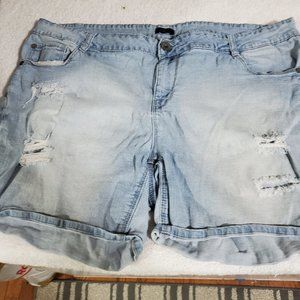 Torrid Blue Jean Shorts  Size 20